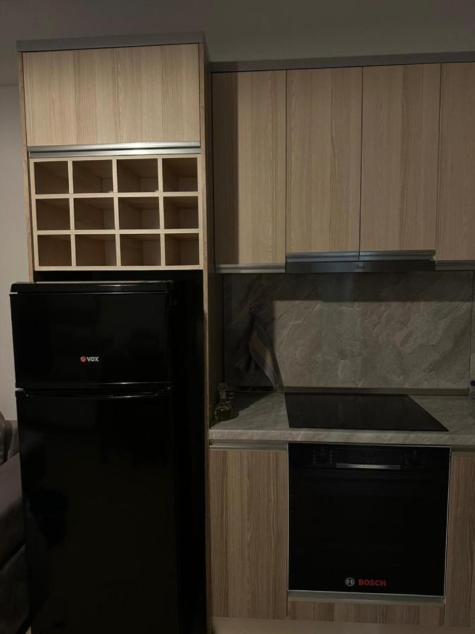 Siloria Apartments Vlorë Esterno foto