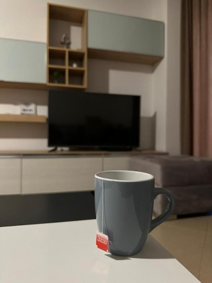 Siloria Apartments Vlorë Esterno foto