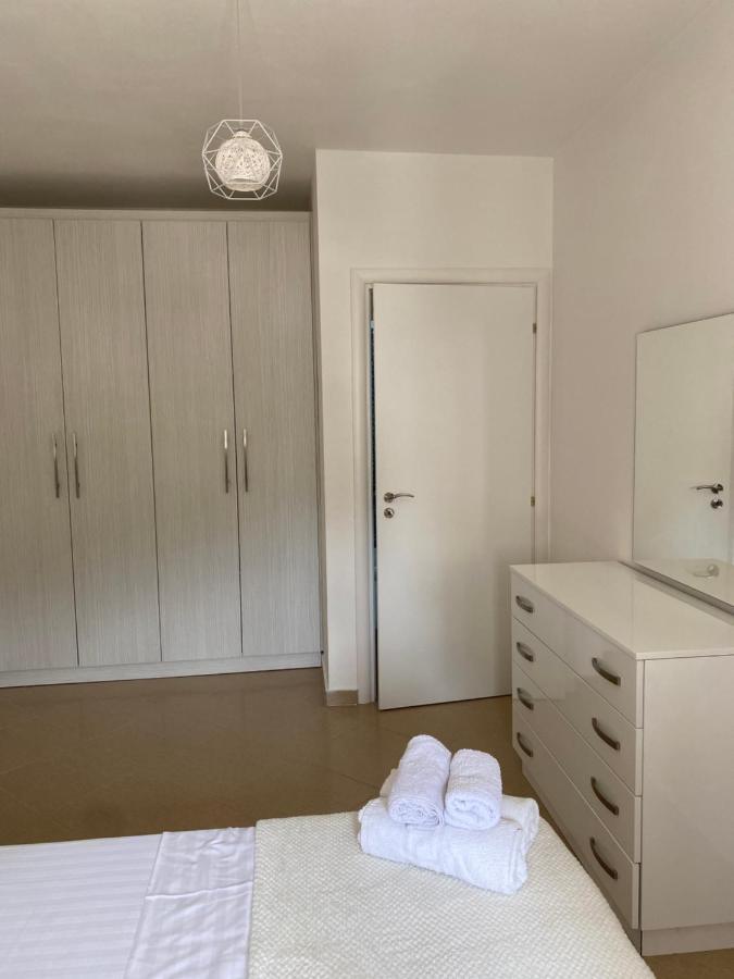 Siloria Apartments Vlorë Esterno foto